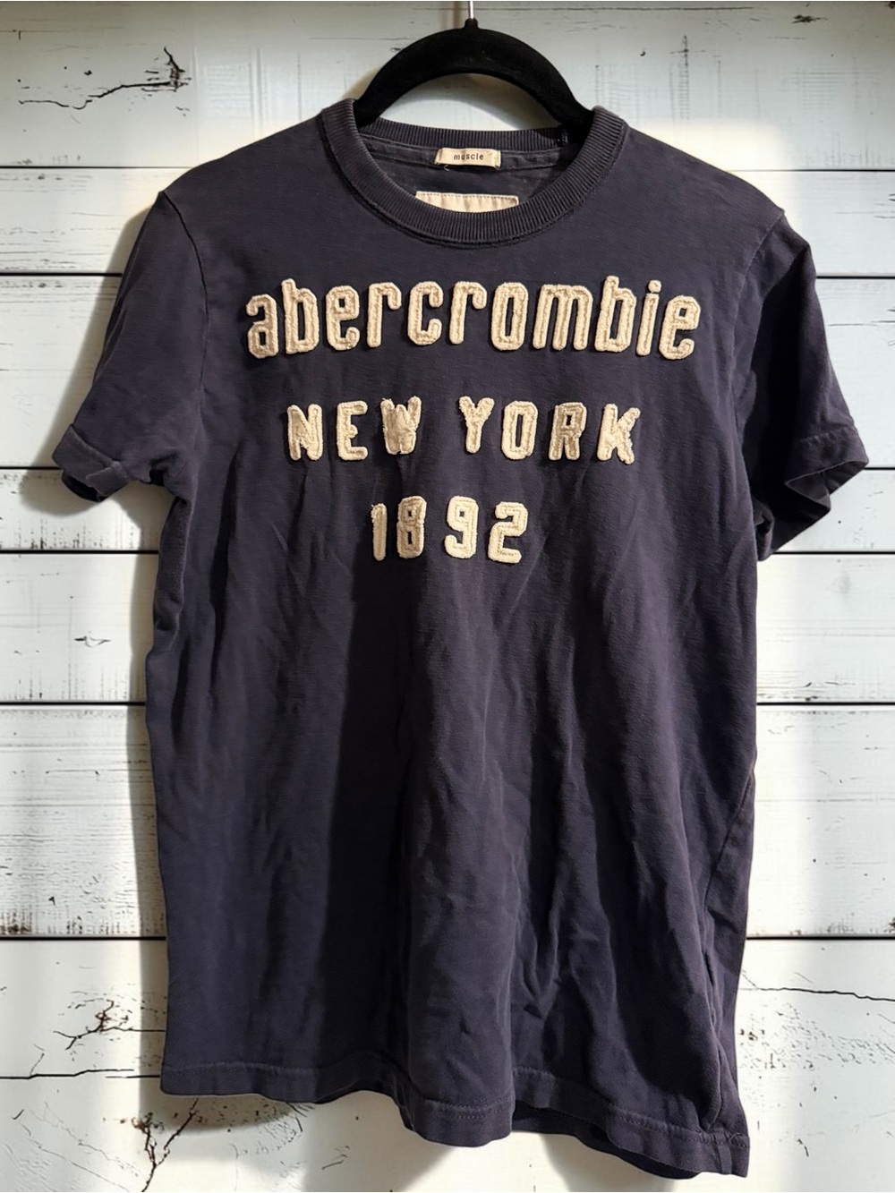 Abercrombie Kids Chenille Logo Tee XL (Fits Adult XS/S) Navy Muscle Fit Y2K